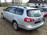 VW Passat bei Reisemobile.expert - Abbildung (4 / 15)