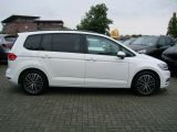 VW Touran bei Reisemobile.expert - Abbildung (5 / 15)