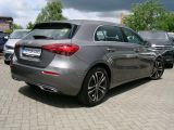 Mercedes-Benz A-Klasse bei Reisemobile.expert - Abbildung (3 / 15) Mercedes-Benz A-Klasse bei Reisemobile.expert - Abbildung (3 / 15)