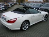 Mercedes-Benz SL-Klasse bei Reisemobile.expert - Abbildung (4 / 15)