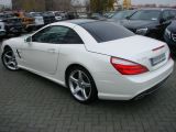 Mercedes-Benz SL-Klasse bei Reisemobile.expert - Abbildung (3 / 15)