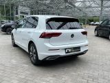 VW Golf VIII bei Reisemobile.expert - Abbildung (2 / 15)