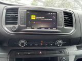 Opel Vivaro bei Reisemobile.expert - Abbildung (13 / 15)