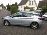 Opel Astra bei Reisemobile.expert - Abbildung (11 / 15)