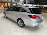 Opel Astra bei Reisemobile.expert - Abbildung (4 / 15)