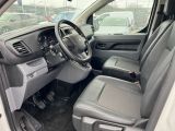 Peugeot Expert bei Reisemobile.expert - Abbildung (8 / 15)