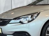 Opel Astra bei Reisemobile.expert - Abbildung (3 / 14)