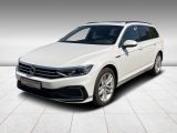 VW Passat bei Reisemobile.expert - Abbildung (2 / 15)