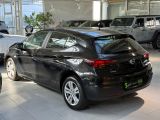 Opel Astra bei Reisemobile.expert - Abbildung (10 / 15)