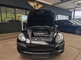 Porsche Cayenne bei Reisemobile.expert - Abbildung (12 / 15)