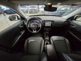 Jeep Compass bei Reisemobile.expert - Abbildung (14 / 15) Jeep Compass bei Reisemobile.expert - Abbildung (14 / 15)