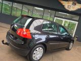 VW Golf V bei Reisemobile.expert - Abbildung (14 / 15) VW Golf V bei Reisemobile.expert - Abbildung (14 / 15)