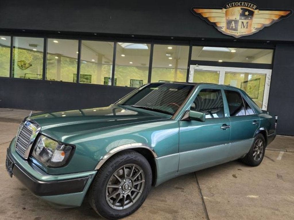 Mercedes-Benz 200 bei Reisemobile.expert - Hauptabbildung Mercedes-Benz 200 bei Reisemobile.expert - Hauptabbildung