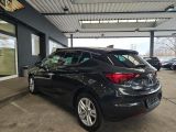 Opel Astra bei Reisemobile.expert - Abbildung (13 / 15)