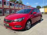 Opel Astra bei Reisemobile.expert - Abbildung (2 / 15)