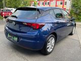 Opel Astra bei Reisemobile.expert - Abbildung (4 / 10)