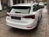 Skoda Octavia bei Reisemobile.expert - Abbildung (5 / 15)