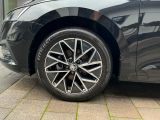 Skoda Octavia bei Reisemobile.expert - Abbildung (2 / 15)