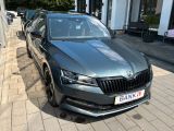 Skoda Superb bei Reisemobile.expert - Abbildung (3 / 15)