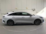 Kia Pro Ceed bei Reisemobile.expert - Abbildung (8 / 15)