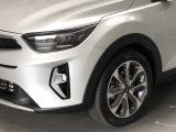 Kia Stonic bei Reisemobile.expert - Abbildung (2 / 15)