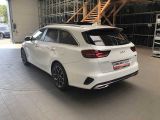 Kia Ceed bei Reisemobile.expert - Abbildung (9 / 15)