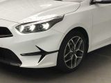 Kia Ceed bei Reisemobile.expert - Abbildung (2 / 15)