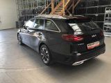 Kia Ceed bei Reisemobile.expert - Abbildung (9 / 15)
