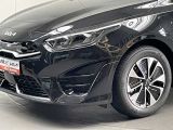 Kia Ceed bei Reisemobile.expert - Abbildung (3 / 15)