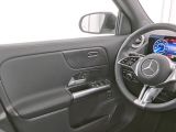 Mercedes-Benz EQA bei Reisemobile.expert - Abbildung (9 / 14)