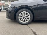 Opel Astra bei Reisemobile.expert - Abbildung (9 / 15)