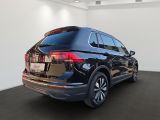 VW Tiguan bei Reisemobile.expert - Abbildung (4 / 15)