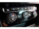 VW Passat bei Reisemobile.expert - Abbildung (13 / 15)