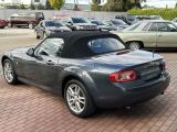 Mazda MX 5 bei Reisemobile.expert - Abbildung (2 / 8)