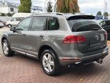 VW Touareg bei Reisemobile.expert - Abbildung (3 / 15) VW Touareg bei Reisemobile.expert - Abbildung (3 / 15)