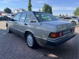 Mercedes-Benz 190 bei Reisemobile.expert - Abbildung (8 / 15)
