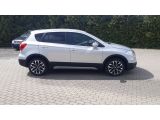 Suzuki SX4 S-Cross bei Reisemobile.expert - Abbildung (4 / 15) Suzuki SX4 S-Cross bei Reisemobile.expert - Abbildung (4 / 15)