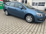 Opel Astra bei Reisemobile.expert - Abbildung (5 / 15)