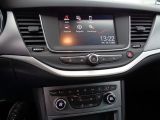 Opel Astra bei Reisemobile.expert - Abbildung (9 / 14)