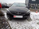 Opel Astra bei Reisemobile.expert - Abbildung (2 / 14)