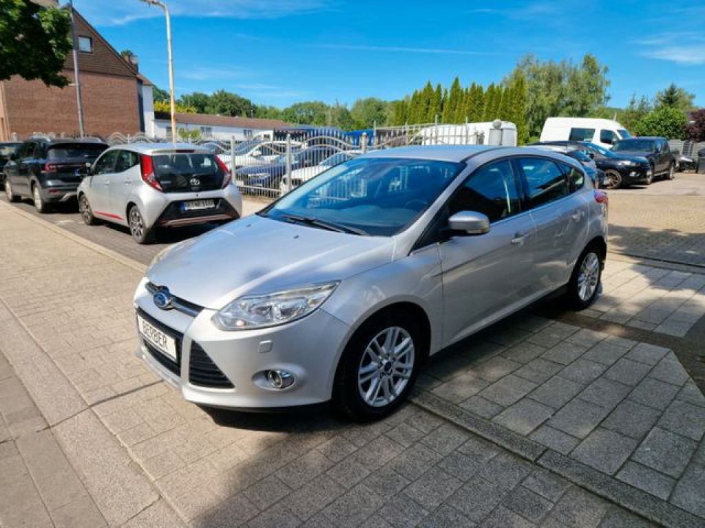 Ford Focus bei Reisemobile.expert - Hauptabbildung Ford Focus bei Reisemobile.expert - Hauptabbildung
