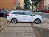 Opel Astra bei Reisemobile.expert - Abbildung (4 / 15)