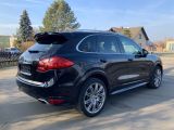 Porsche Cayenne bei Reisemobile.expert - Abbildung (3 / 15)