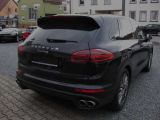 Porsche Cayenne bei Reisemobile.expert - Abbildung (13 / 15)