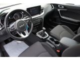Kia Ceed bei Reisemobile.expert - Abbildung (12 / 15)