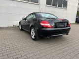 Mercedes-Benz SLK-Klasse bei Reisemobile.expert - Abbildung (6 / 10)