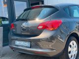 Opel Astra bei Reisemobile.expert - Abbildung (6 / 15)