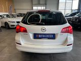 Opel Astra bei Reisemobile.expert - Abbildung (6 / 15)