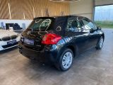 Toyota Auris bei Reisemobile.expert - Abbildung (8 / 15)
