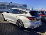 Ford Focus Turnier bei Reisemobile.expert - Abbildung (3 / 15) Ford Focus Turnier bei Reisemobile.expert - Abbildung (3 / 15)